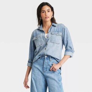 Women's Long Sleeve Oversized Button-Down Denim Shirt - Universal Thread Small